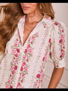 Vici Cream Floral Button-Front Puff Sleeve Blouse